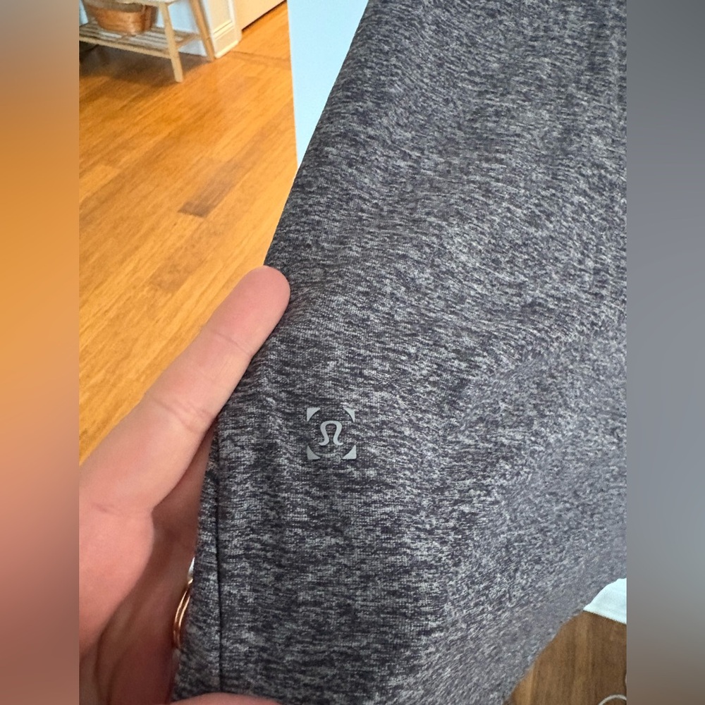 Lululemon | Surge Warm Crew Heather Black Long Sleeve Pullover - Picture 4 of 4